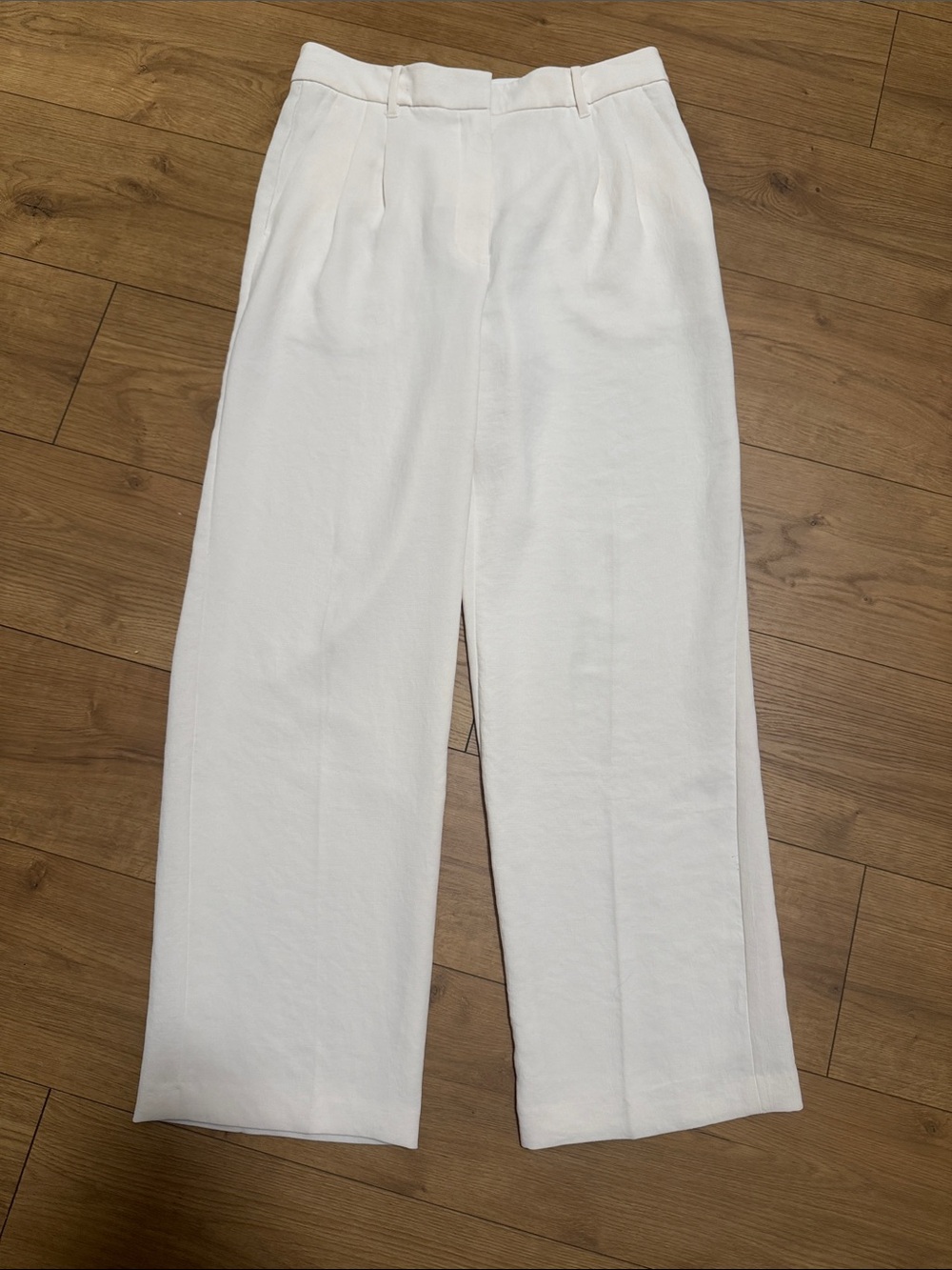 Aritzia White High-Waist Wide-Leg Trousers